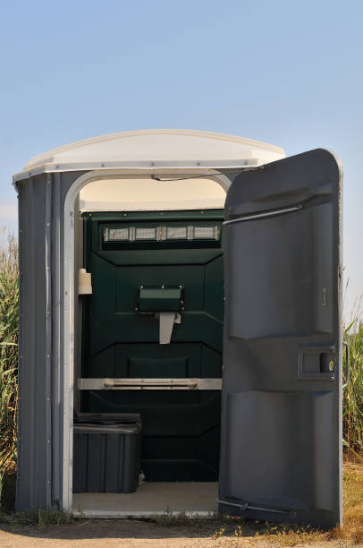 Portable Toilet Options We Offer in Blackwells Mills, NJ